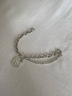 Tiffany & Co. Return to Tiffany Heart Toggle Bracelet Sterling Silver